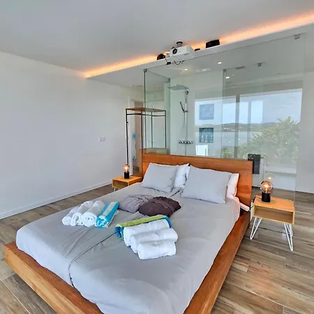 Exceptional With A Panoramic Views Over The Obidos Lagoon וילה Nadadouro